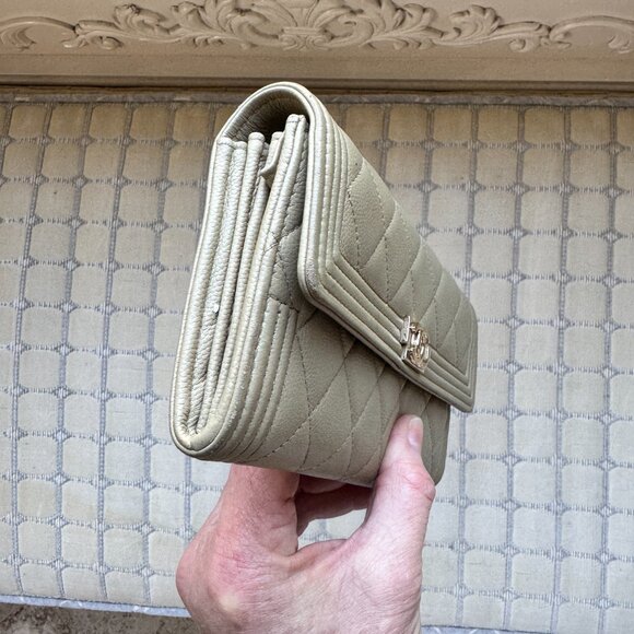 Chanel Caviar Quilted Long Boy Flap Wallet Gold - Picture 8 of 12